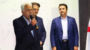 سخنرانی علیرضا سوزنچی تهیه کننده فیلم فراش در مراسم اکران سینمایی فیلم